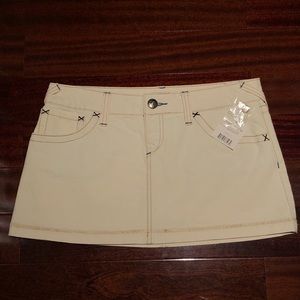 NWT Free People mini skirt, natural color, size 6